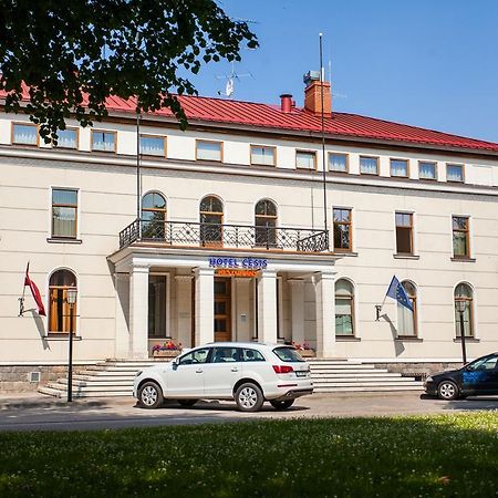 Hotel Cesis Exterior photo