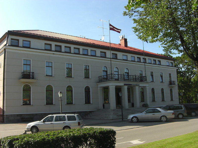 Hotel Cesis Exterior photo